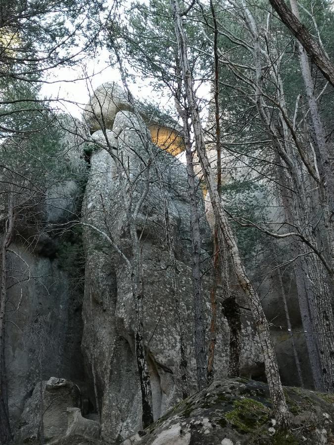 Charmant Appartement Au Coeur Des Gres D Annot Exteriér fotografie